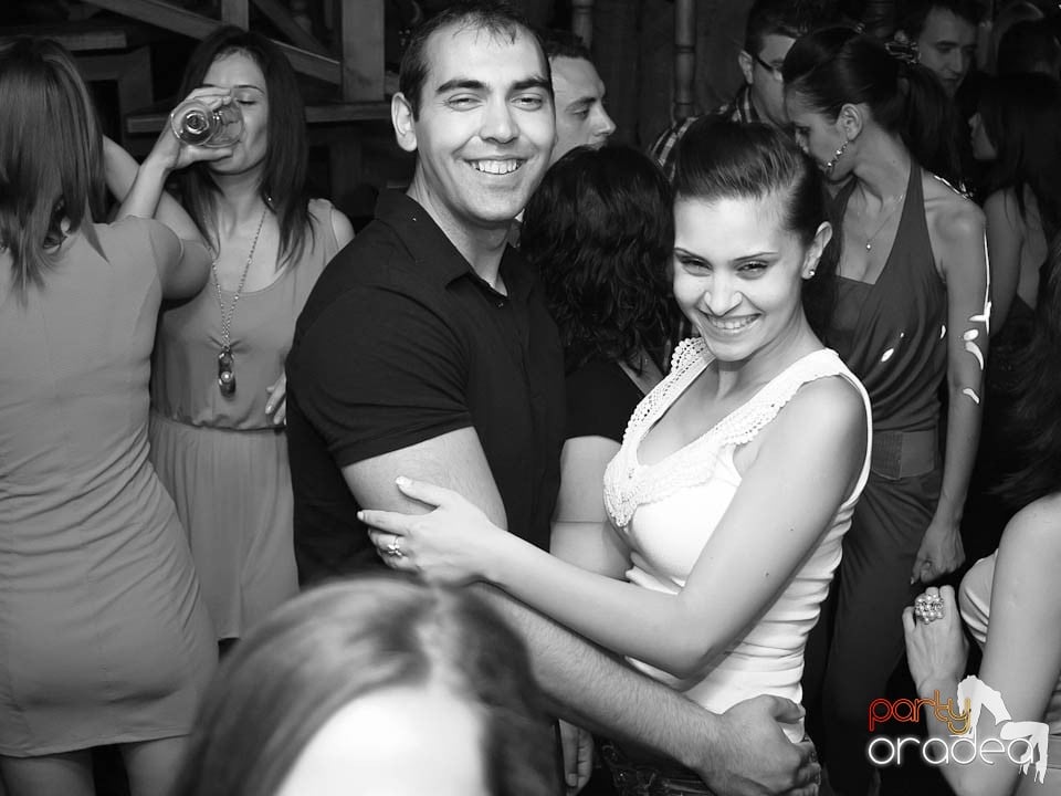 Zulu Saturday Night Party, Zulu Caffe