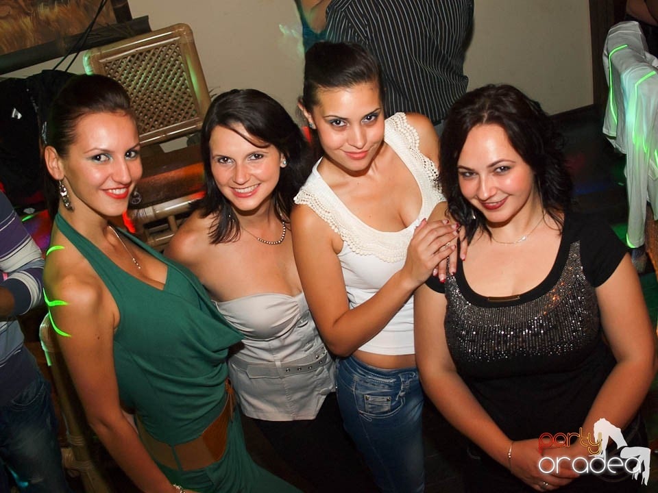 Zulu Saturday Night Party, Zulu Caffe