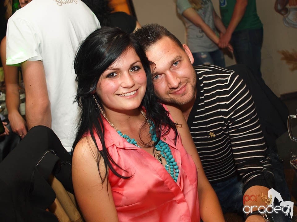 Zulu Saturday Night Party, Zulu Caffe