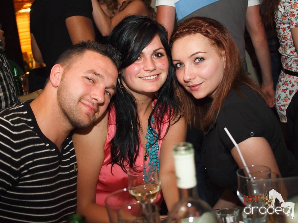 Zulu Saturday Night Party, Zulu Caffe