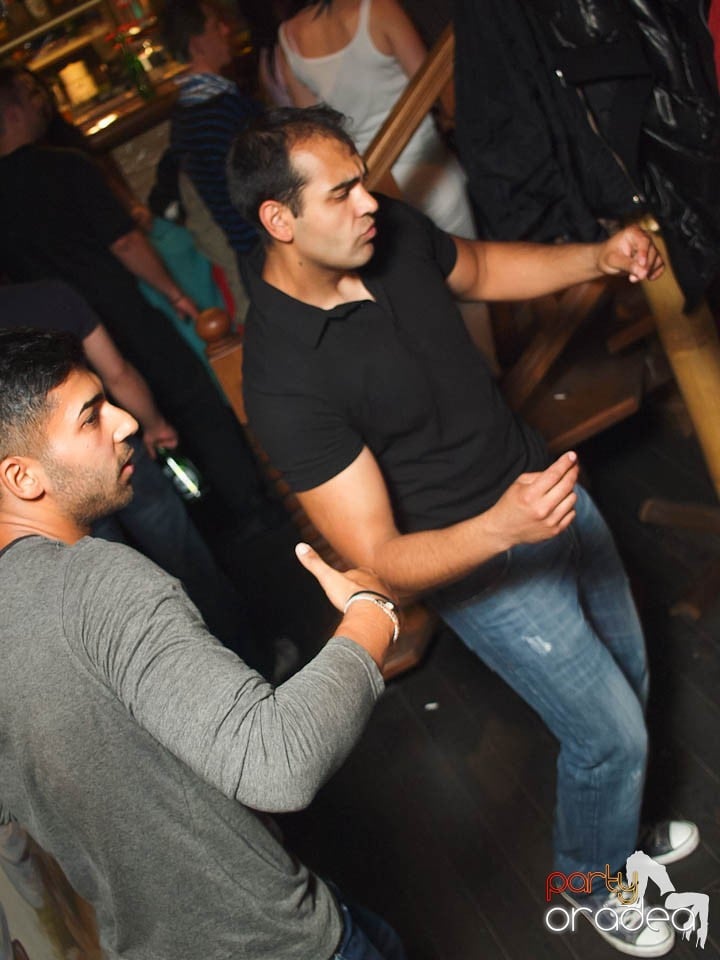 Zulu Saturday Night Party, Zulu Caffe