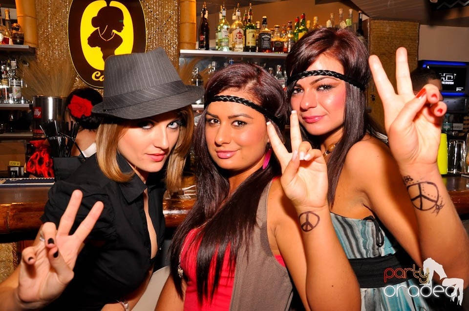 Zulu Saturday Night Party, Zulu Caffe