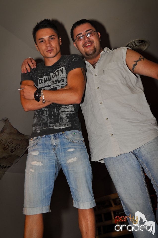 Zulu Saturday Night Party, Zulu Caffe