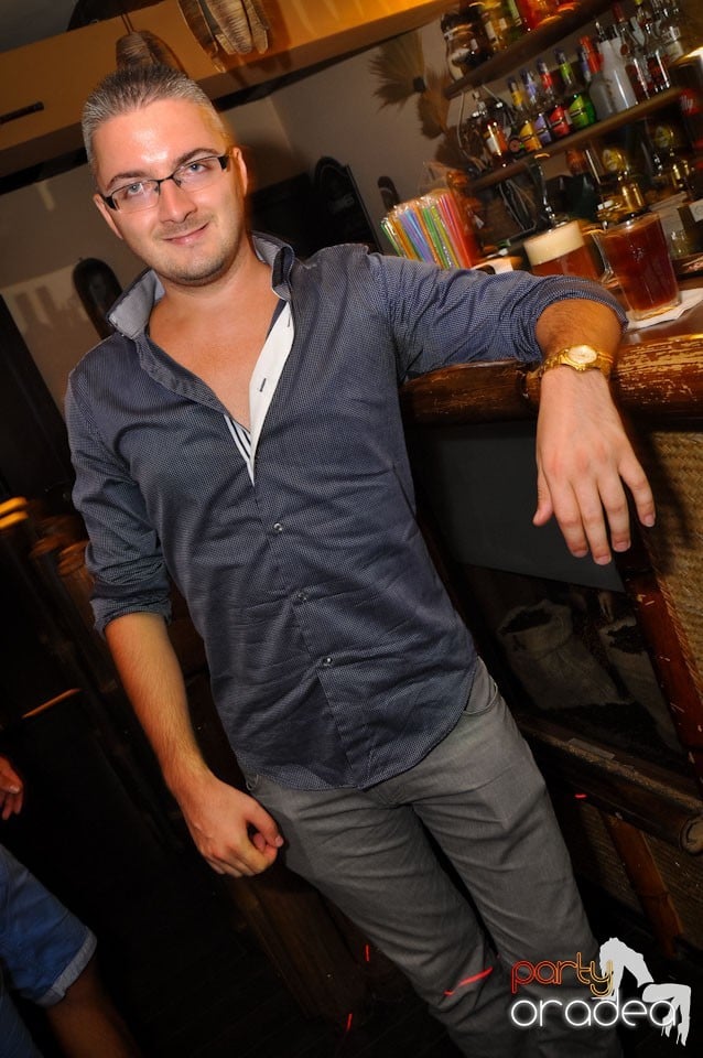 Zulu Saturday Night Party, Zulu Caffe