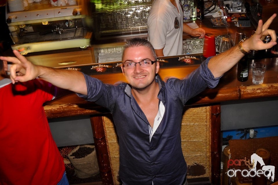 Zulu Saturday Night Party, Zulu Caffe