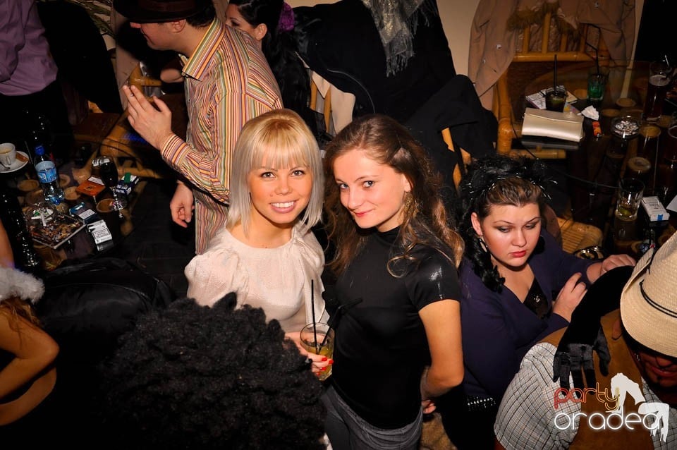 Zulu Saturday Night Party, Zulu Caffe