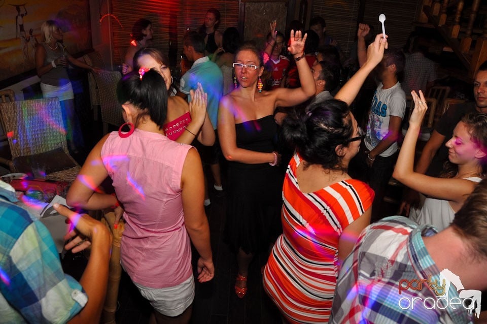 Zulu Saturday Night Party, Zulu Caffe