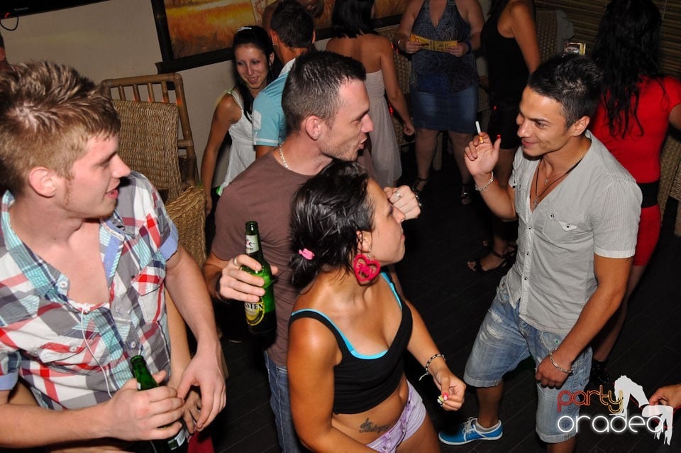 Zulu Saturday Night Party, Zulu Caffe