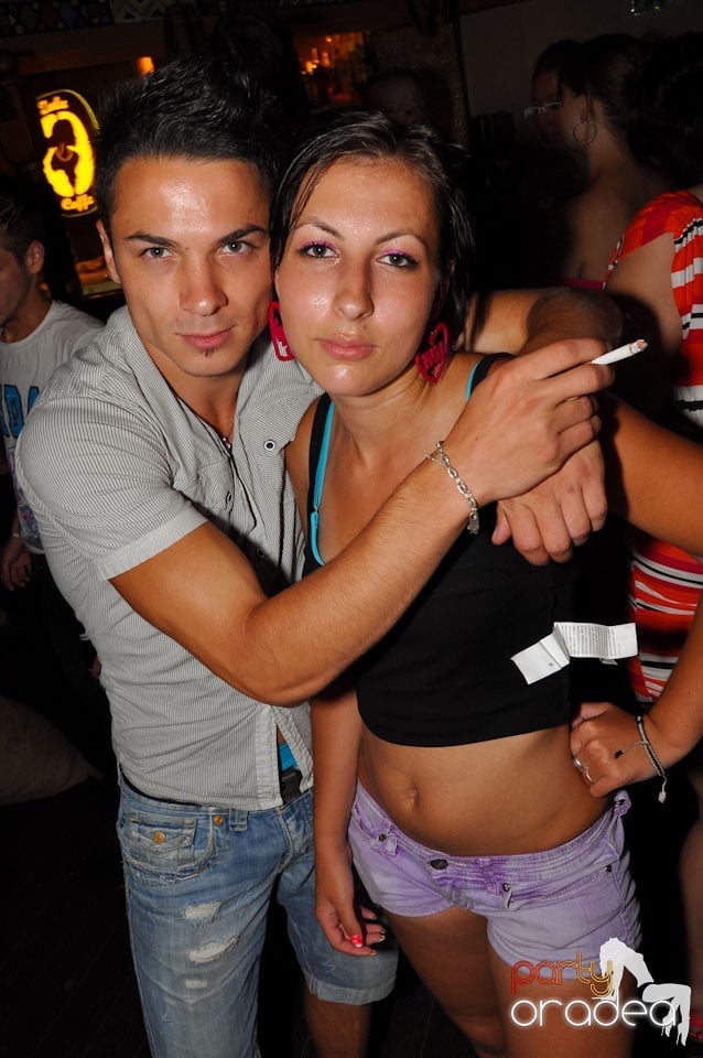 Zulu Saturday Night Party, Zulu Caffe