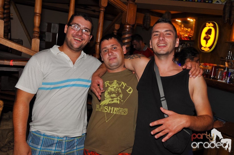 Zulu Saturday Night Party, Zulu Caffe