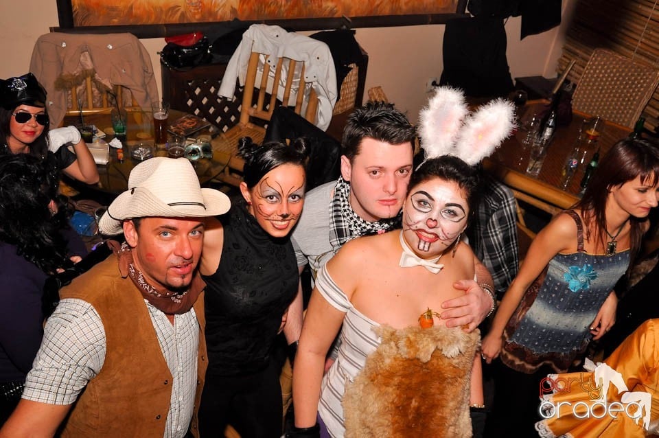 Zulu Saturday Night Party, Zulu Caffe