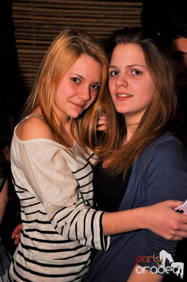 Zulu Saturday Night Party, Zulu Caffe