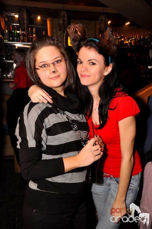 Zulu Saturday Night Party, Zulu Caffe