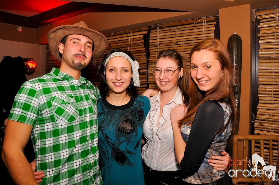 Zulu Saturday Night Party, Zulu Caffe