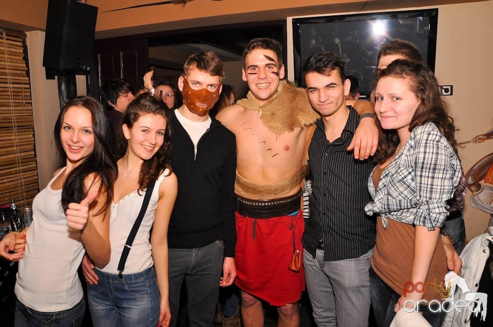 Zulu Saturday Night Party, Zulu Caffe