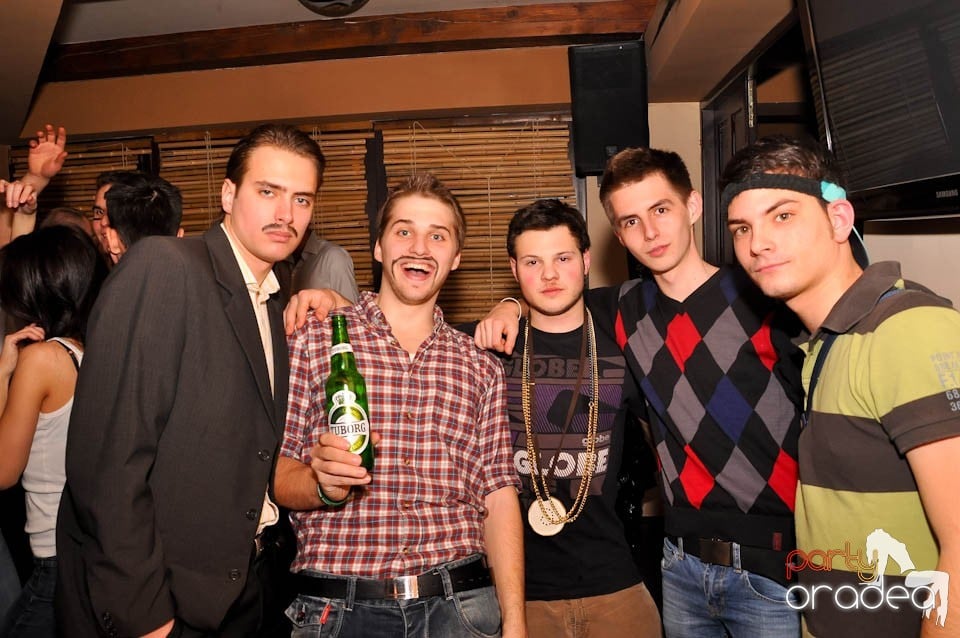 Zulu Saturday Night Party, Zulu Caffe