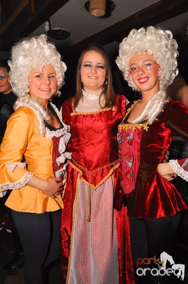 Zulu Saturday Night Party, Zulu Caffe