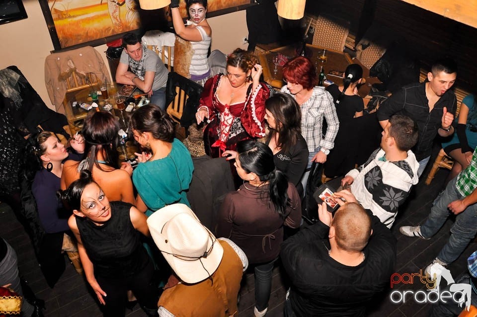 Zulu Saturday Night Party, Zulu Caffe