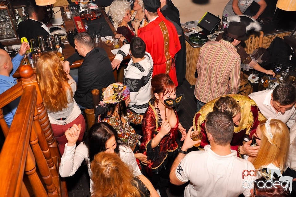 Zulu Saturday Night Party, Zulu Caffe