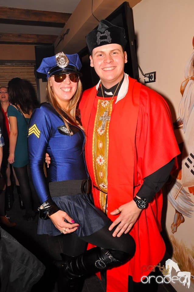 Zulu Saturday Night Party, Zulu Caffe