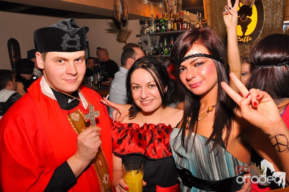 Zulu Saturday Night Party, Zulu Caffe