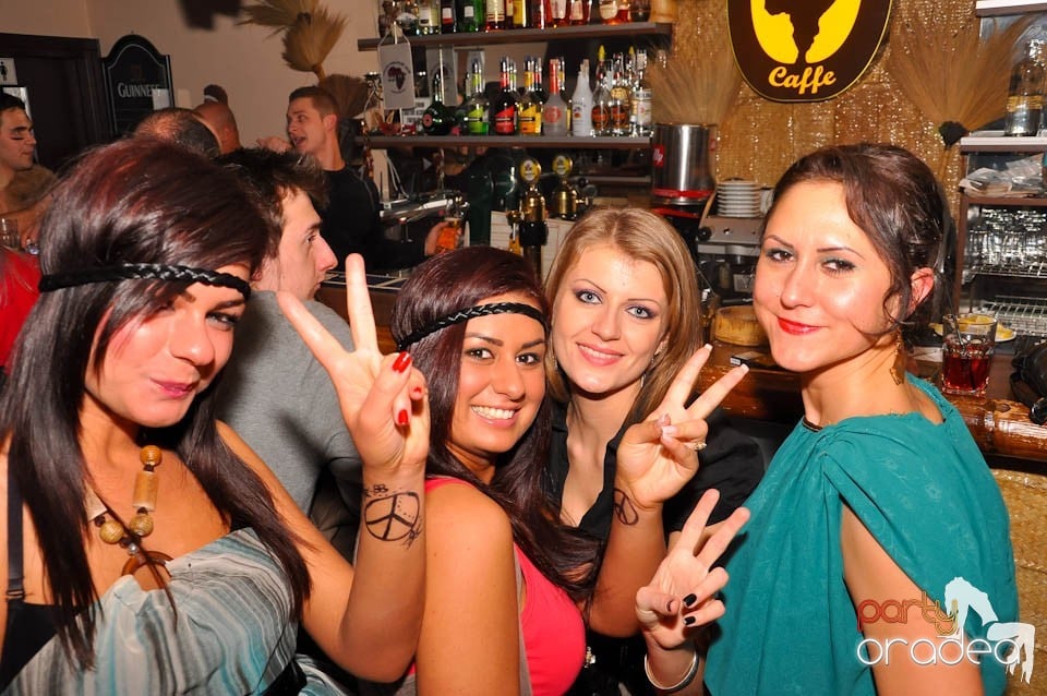 Zulu Saturday Night Party, Zulu Caffe