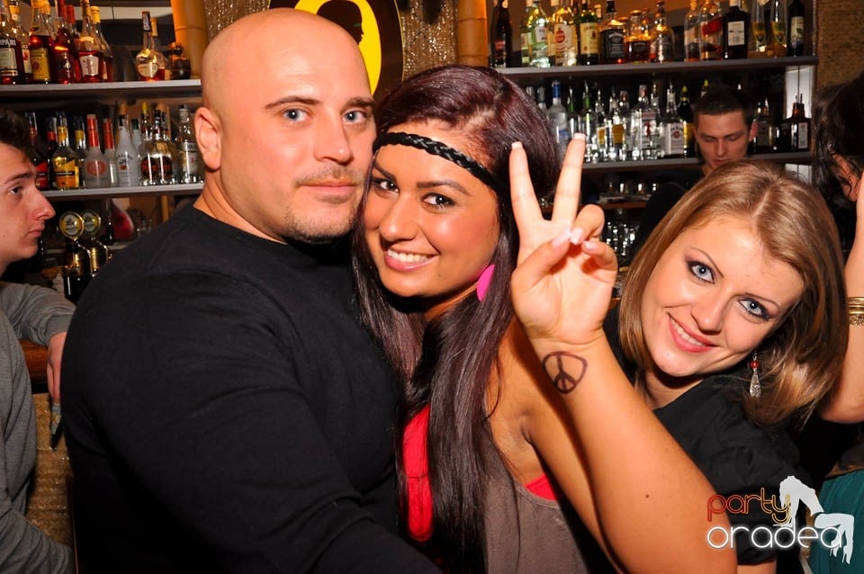 Zulu Saturday Night Party, Zulu Caffe