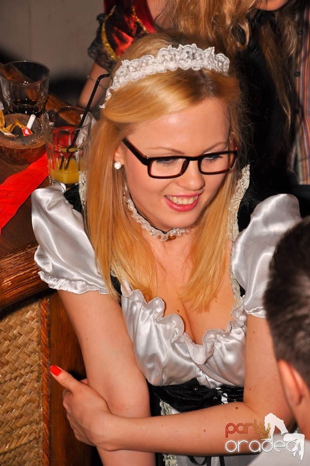 Zulu Saturday Night Party, Zulu Caffe