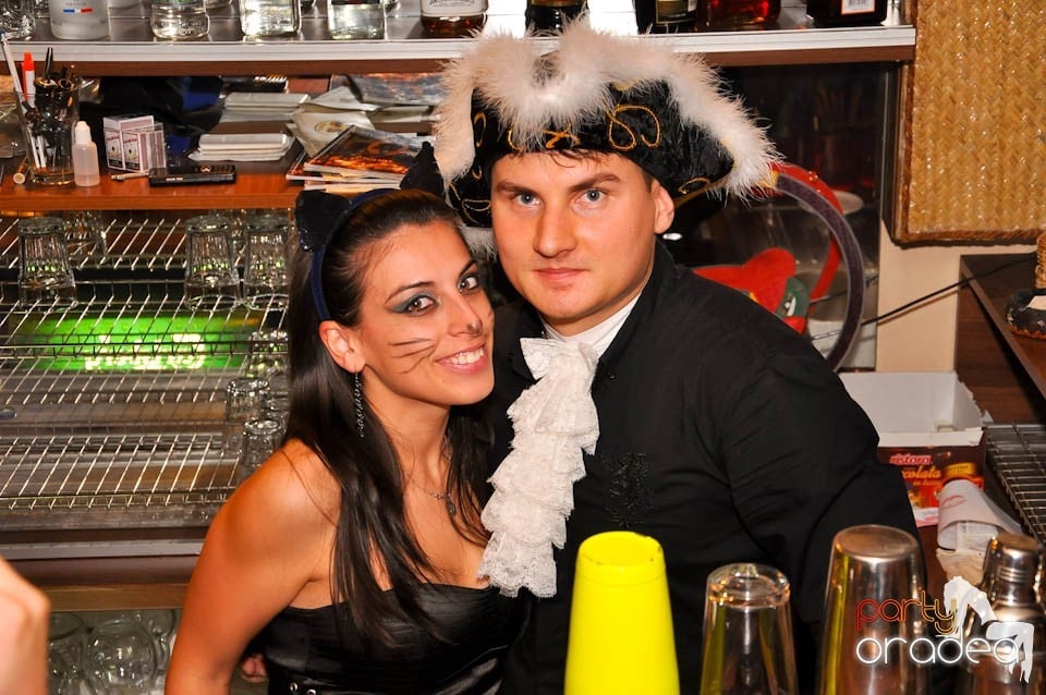 Zulu Saturday Night Party, Zulu Caffe