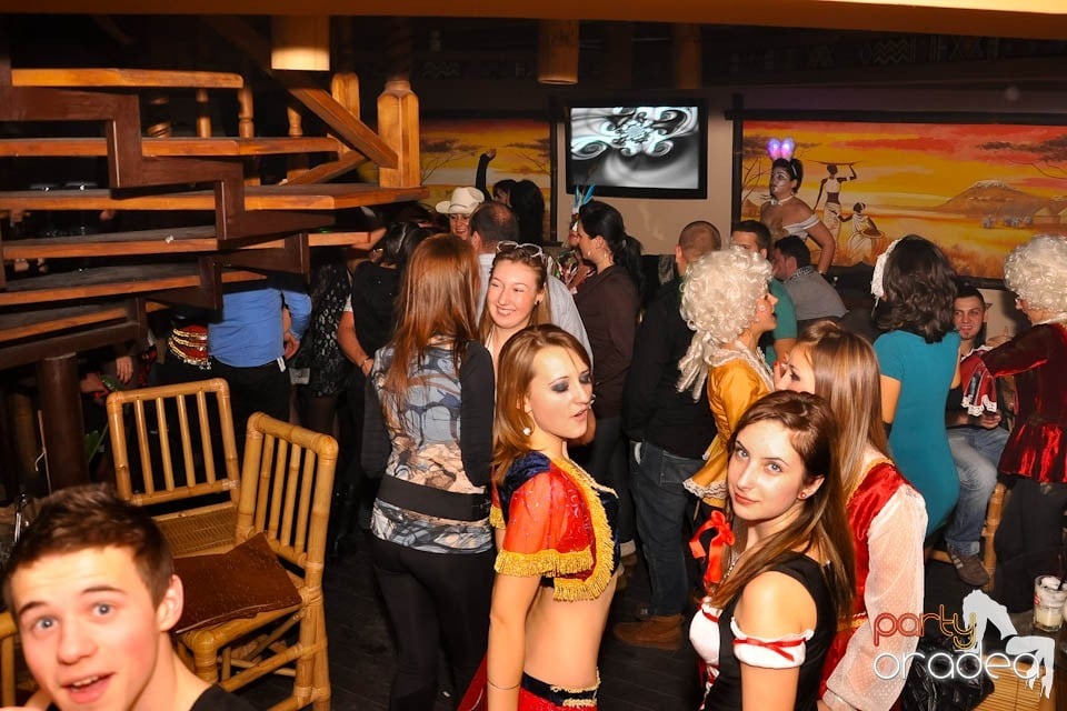 Zulu Saturday Night Party, Zulu Caffe