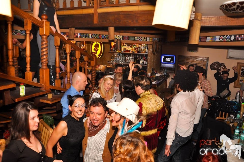 Zulu Saturday Night Party, Zulu Caffe