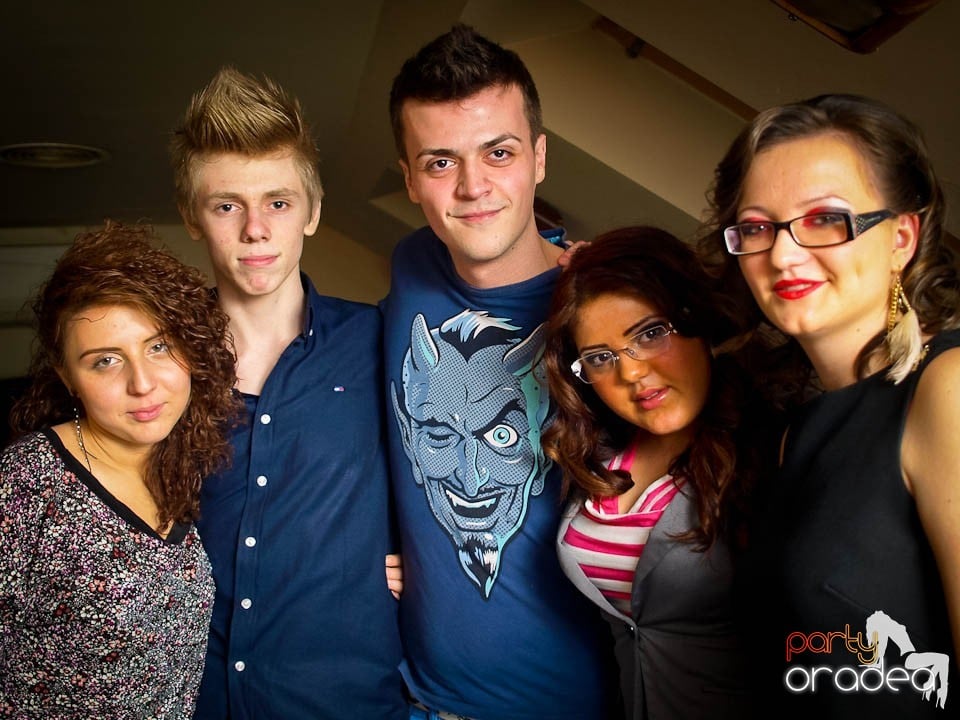 Zulu Saturday Night Party, Zulu Caffe