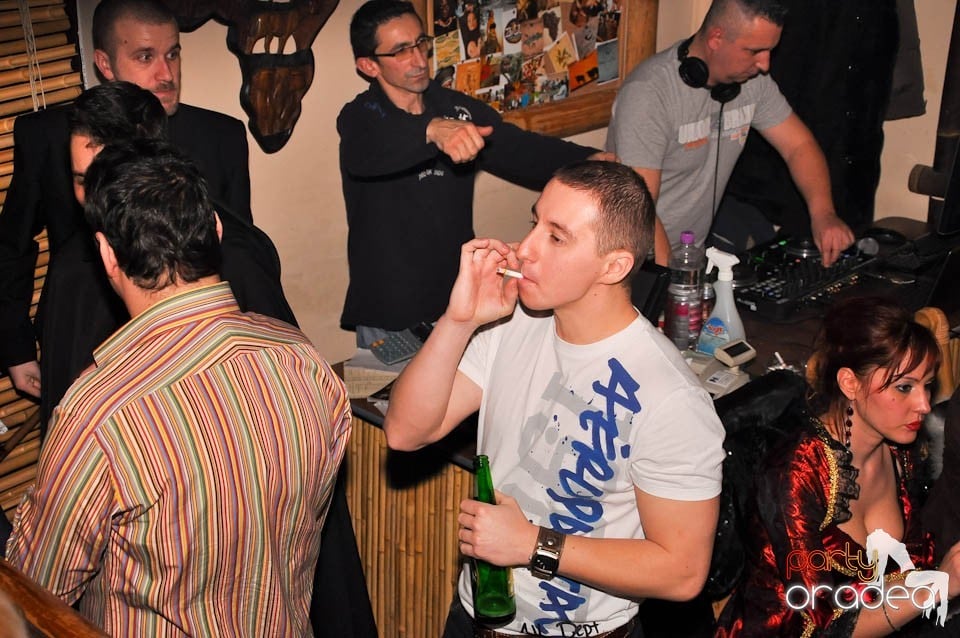 Zulu Saturday Night Party, Zulu Caffe