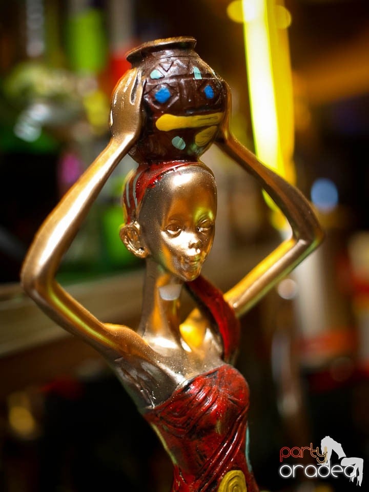 Zulu Saturday Night Party, Zulu Caffe