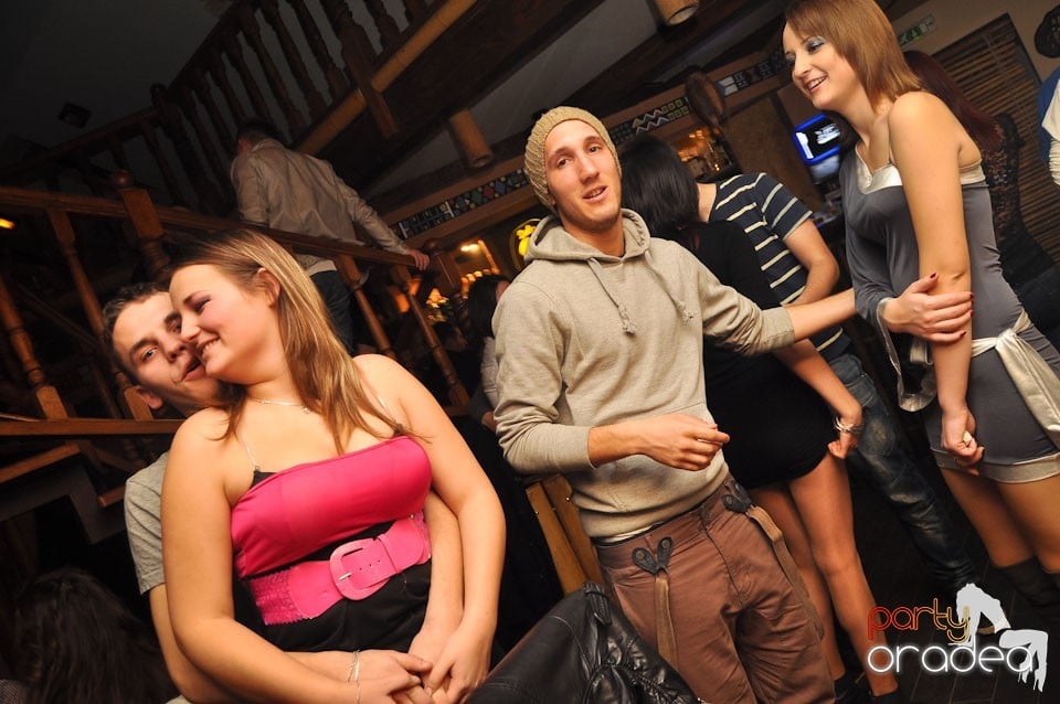 Zulu Saturday Night Party, Zulu Caffe