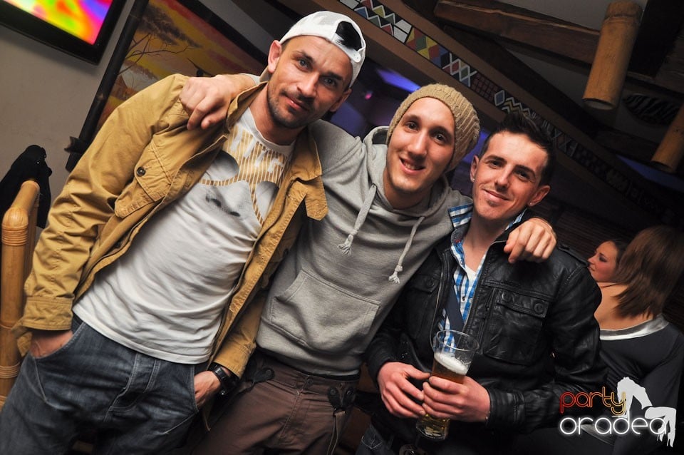 Zulu Saturday Night Party, Zulu Caffe