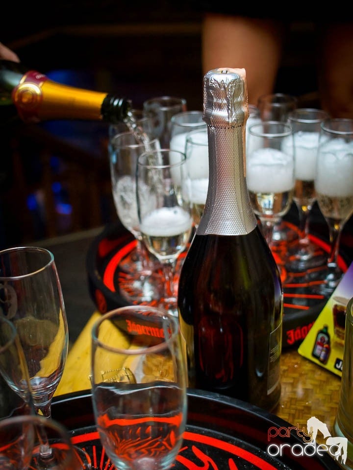 Zulu Saturday Night Party, Zulu Caffe