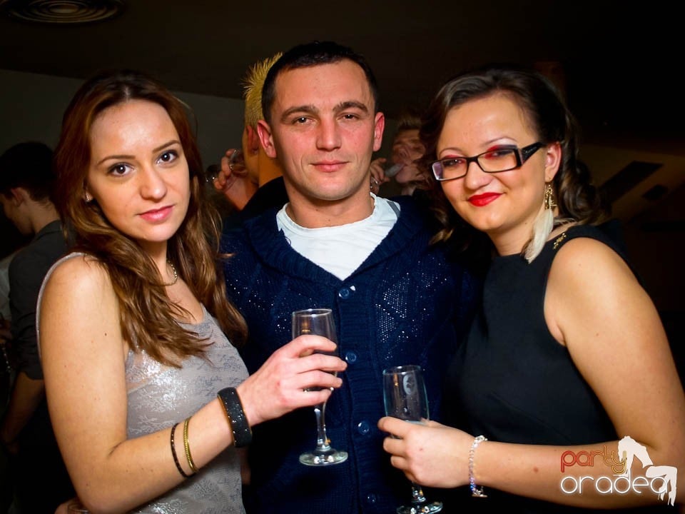 Zulu Saturday Night Party, Zulu Caffe