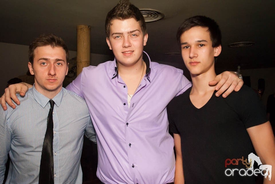 Zulu Saturday Night Party, Zulu Caffe