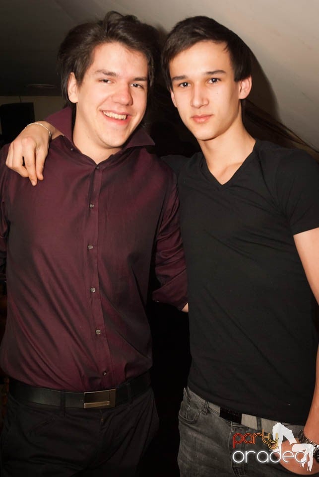 Zulu Saturday Night Party, Zulu Caffe