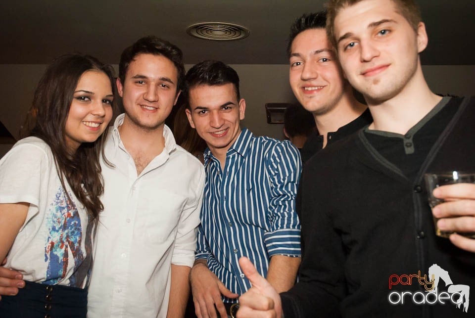 Zulu Saturday Night Party, Zulu Caffe