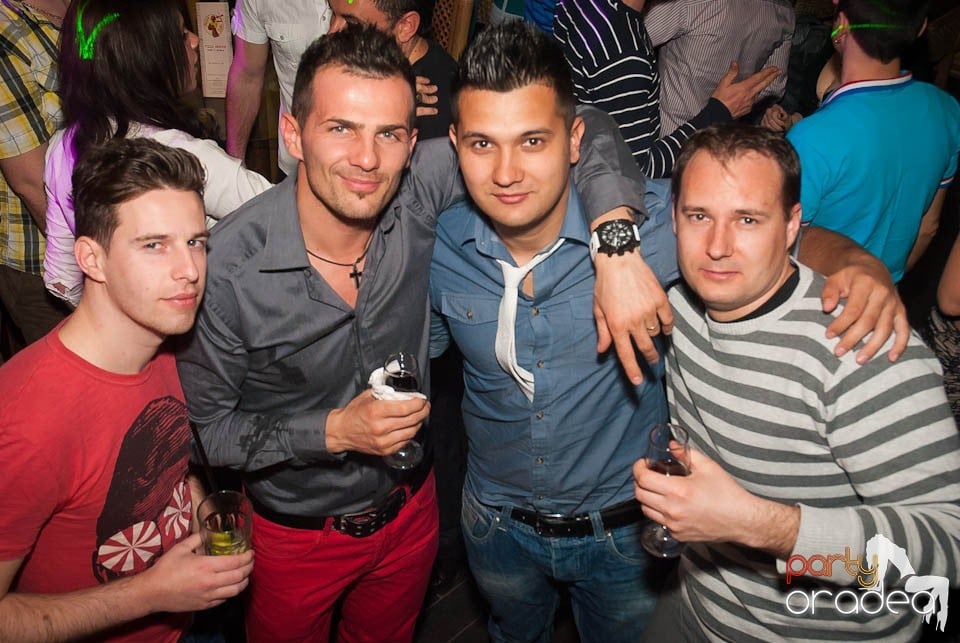 Zulu Saturday Night Party, Zulu Caffe