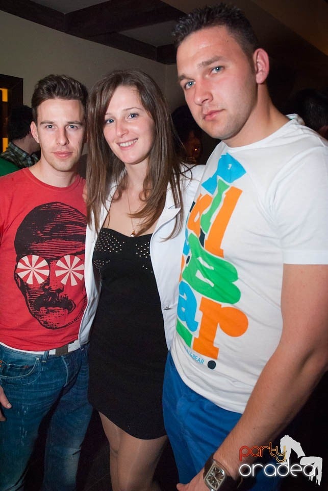 Zulu Saturday Night Party, Zulu Caffe