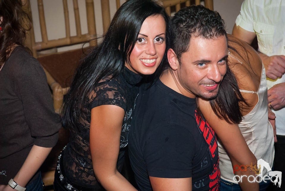 Zulu Saturday Night Party, Zulu Caffe