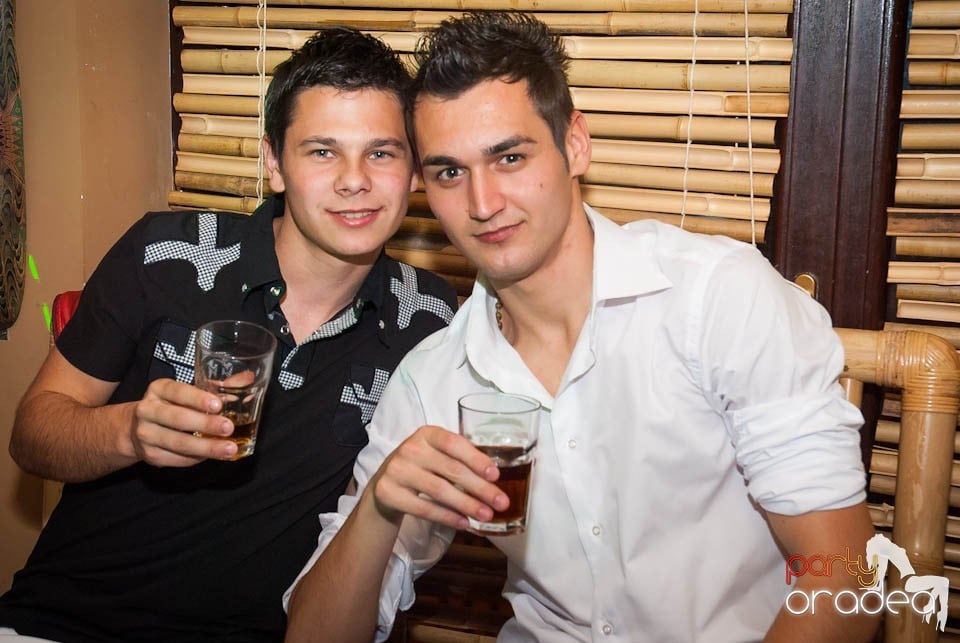 Zulu Saturday Night Party, Zulu Caffe