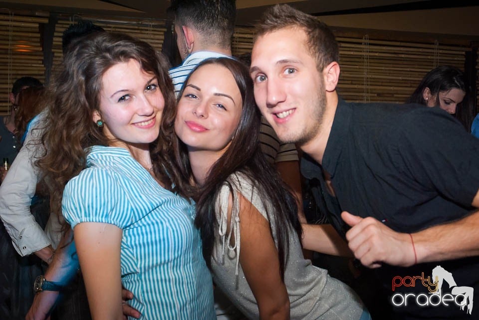 Zulu Saturday Night Party, Zulu Caffe