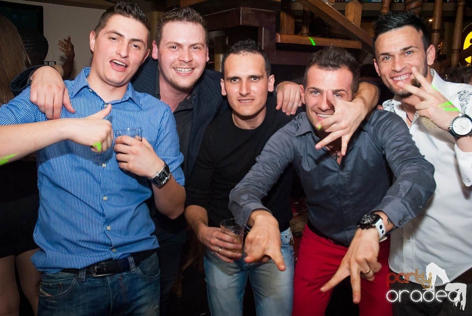 Zulu Saturday Night Party, Zulu Caffe