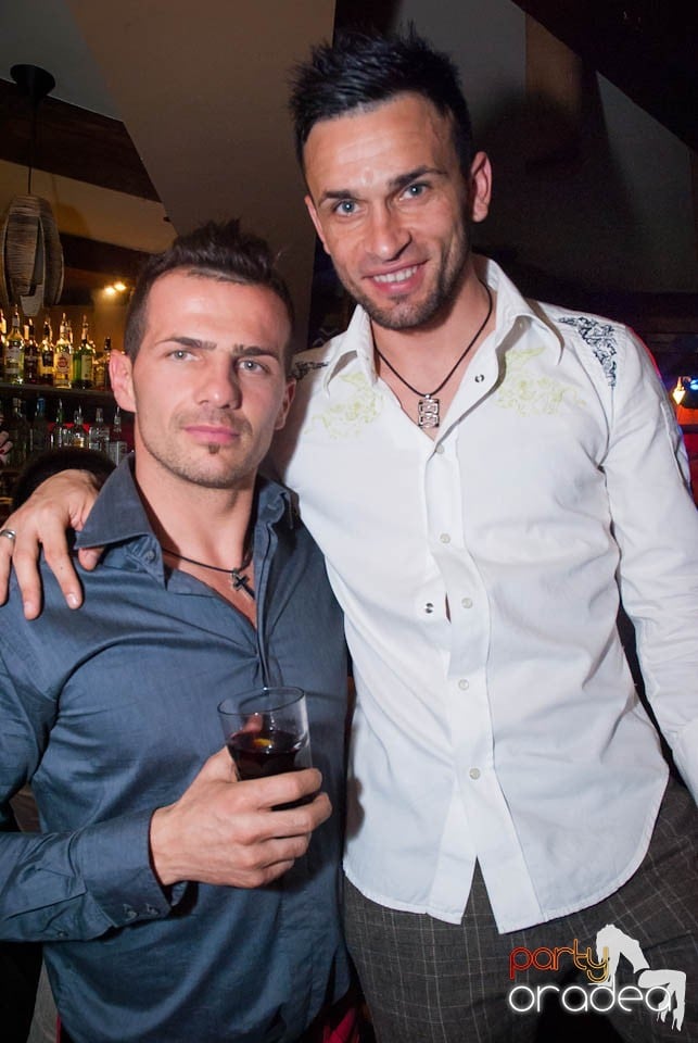 Zulu Saturday Night Party, Zulu Caffe