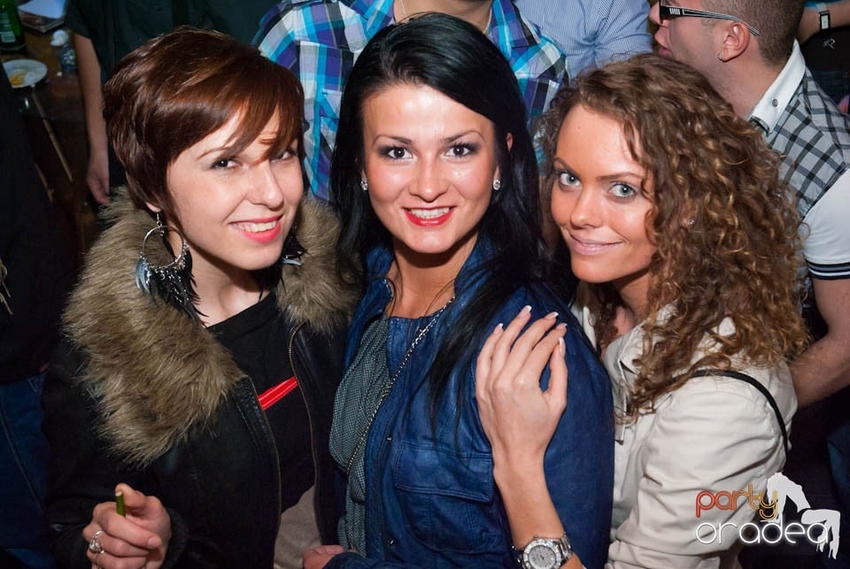 Zulu Saturday Night Party, Zulu Caffe