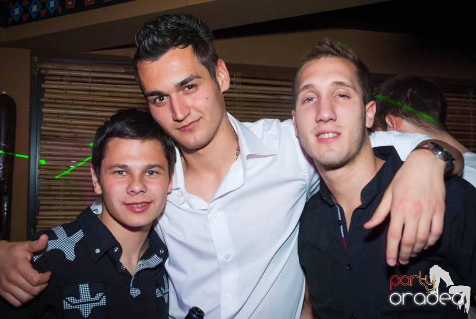 Zulu Saturday Night Party, Zulu Caffe